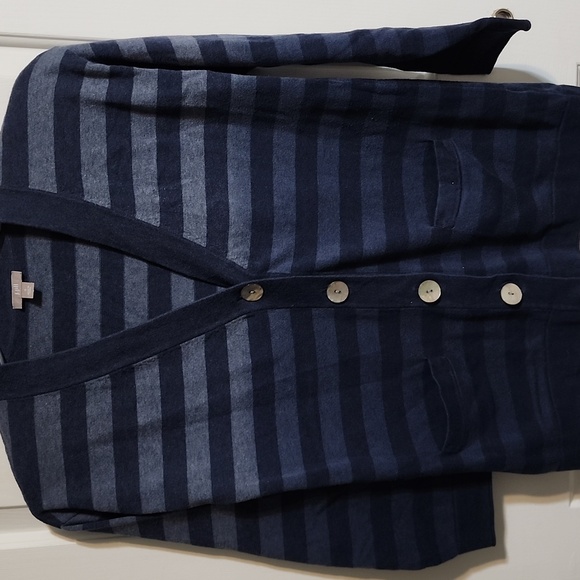 J.Jill S cardigan - Picture 2 of 11